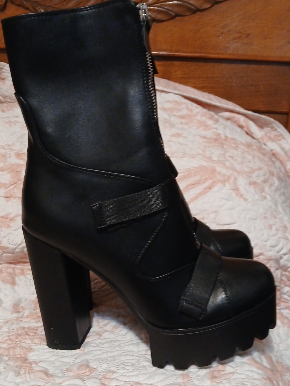 Women's Black Platform Heeled Ankle Boots with Front Zip